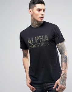 Черная футболка классического кроя с камуфляжным логотипом Alpha Industries - Черный