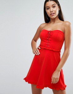 Короткое приталенное платье мини с корсетом на шнуровке и оборками NaaNaa - Красный