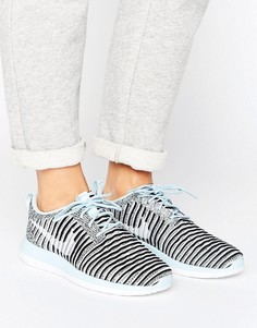Синие кроссовки Nike Roshe 2 Flynit - Синий