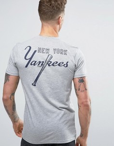 Футболка с принтом на спине New Era Yankees - Серый