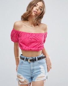 Кроп-топ с вышивкой ришелье ASOS - Розовый