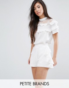 Блузка с кружевной кокеткой и рюшами Fashion Union Petite - Белый