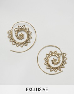 Серьги-кольца спиральной формы с орнаментом Reclaimed Vintage Inspired - Золотой