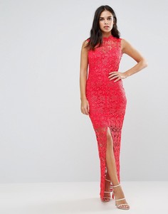 Коралловое платье макси из кружева кроше с разрезом спереди Paper Dolls - Красный