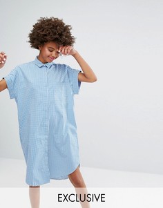 Платье-рубашка в клеточку с короткими рукавами Monki - Синий