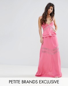 Многоярусное платье макси с кружевными вставками Boohoo Petite - Розовый