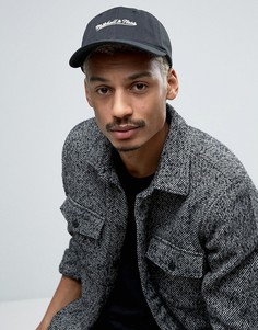 Кепка с регулируемой застежкой Mitchell & Ness Chukker - Черный