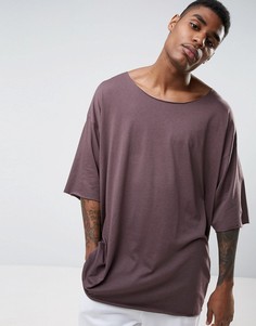 Коричневая оversize-футболка с овальным вырезом и необработанными краями ASOS - Коричневый