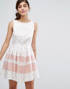 Приталенное платье мини в горошек с контрастными полосами Closet - Мульти