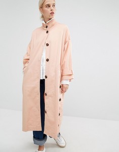 Пальто на пуговицах с воротником-стойкой Monki - Розовый