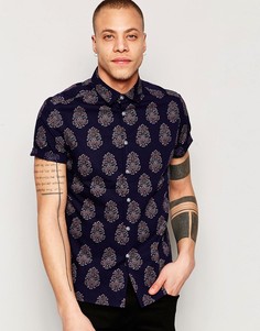 Рубашка классического кроя с принтом батик и короткими рукавами ASOS - Темно-синий