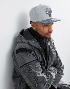 Бейсболка с отделкой из меланжевого трикотажа Mitchell & Ness Chicago Bulls - Бежевый
