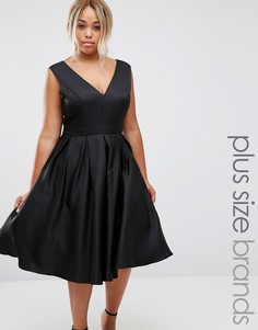 Платье для выпускного с глубоким вырезом спереди Chi Chi London Plus - Черный