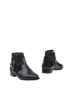 Полусапоги и высокие ботинки Guess