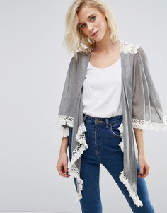 Серый кейп с кружевом ASOS - Серый