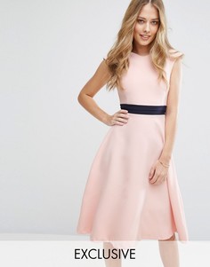 Приталенное платье миди с контрастным поясом Vesper - Розовый