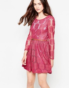 Платье из цветочного кружева с длинными рукавами Mela Loves London - Розовый