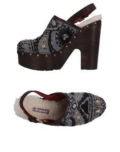 Мюлес и сабо À Trois