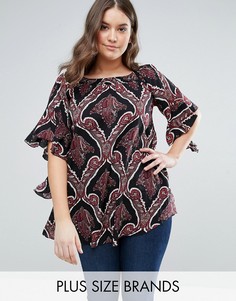 Блузка с принтом и оборками на рукавах AX Paris Plus - Мульти