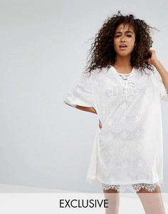 Сетчатое платье-футболка с подкладкой-комбинацией и кружевом Ellesse - Белый