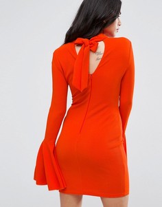 Платье миди с открытой спиной и расклешенными рукавами AX Paris - Оранжевый