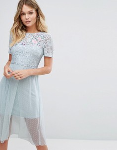 Кружевное короткое приталенное платье с вышивкой New Look - Синий