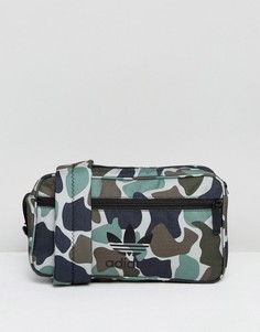 Камуфляжная сумка через плечо adidas Originals - Зеленый