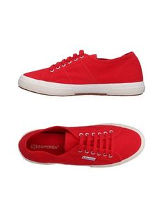 Низкие кеды и кроссовки Superga