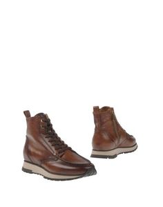 Полусапоги и высокие ботинки Santoni