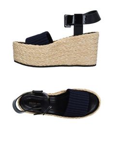 Сандалии Celine