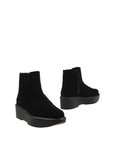 Полусапоги и высокие ботинки Stuart Weitzman