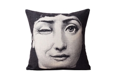 Подушка с портретом Лины Пьеро Форназетти "Squint" DG