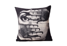 Подушка с портретом Лины Пьеро Форназетти "Fear" DG