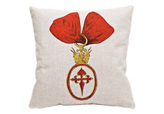 Декоративная подушка «рыцарский орден сантьяго, испания» (object desire) белый 45.0x45.0x15.0 см.