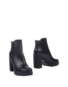 Полусапоги и высокие ботинки Hogan