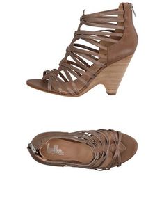 Сандалии Belle BY Sigerson Morrison