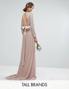 Кружевное платье макси с бантом на спине TFNC Tall WEDDING - Розовый