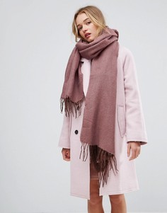 Длинный мягкий шарф с кисточками ASOS - Розовый