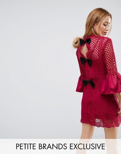 Платье мини А-силуэта с бантом и кружевной отделкой True Decadence Petite - Розовый