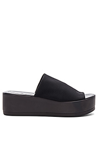 Сандалии на платформе slinky - Steve Madden