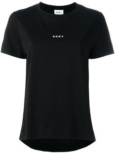 футболка с логотипом DKNY