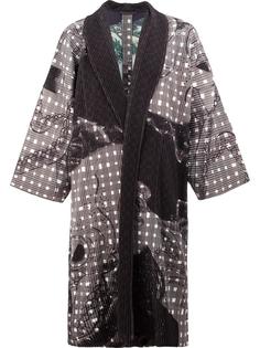 пальто в стиле кимоно Homme Plissé Issey Miyake
