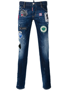 джинсы с заплатками Dsquared2