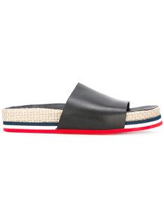 шлепанцы Quentin Moncler