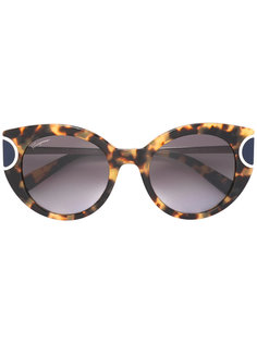 солнцезащитные очки с оправой "кошачий глаз" Salvatore Ferragamo