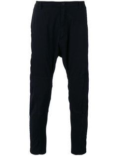 брюки с заниженной проймой и лямками сзади Helmut Lang