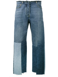 джинсы бойфренды с заплатками Valentino