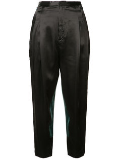 контрастные брюки с заниженным шаговым швом Toga