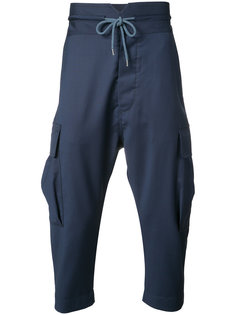 укороченные брюки с заниженным шаговым швом  Vivienne Westwood Man