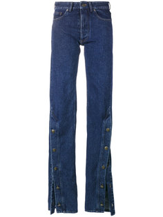 расклешенные джинсы с застежками на пуговицах Y / Project